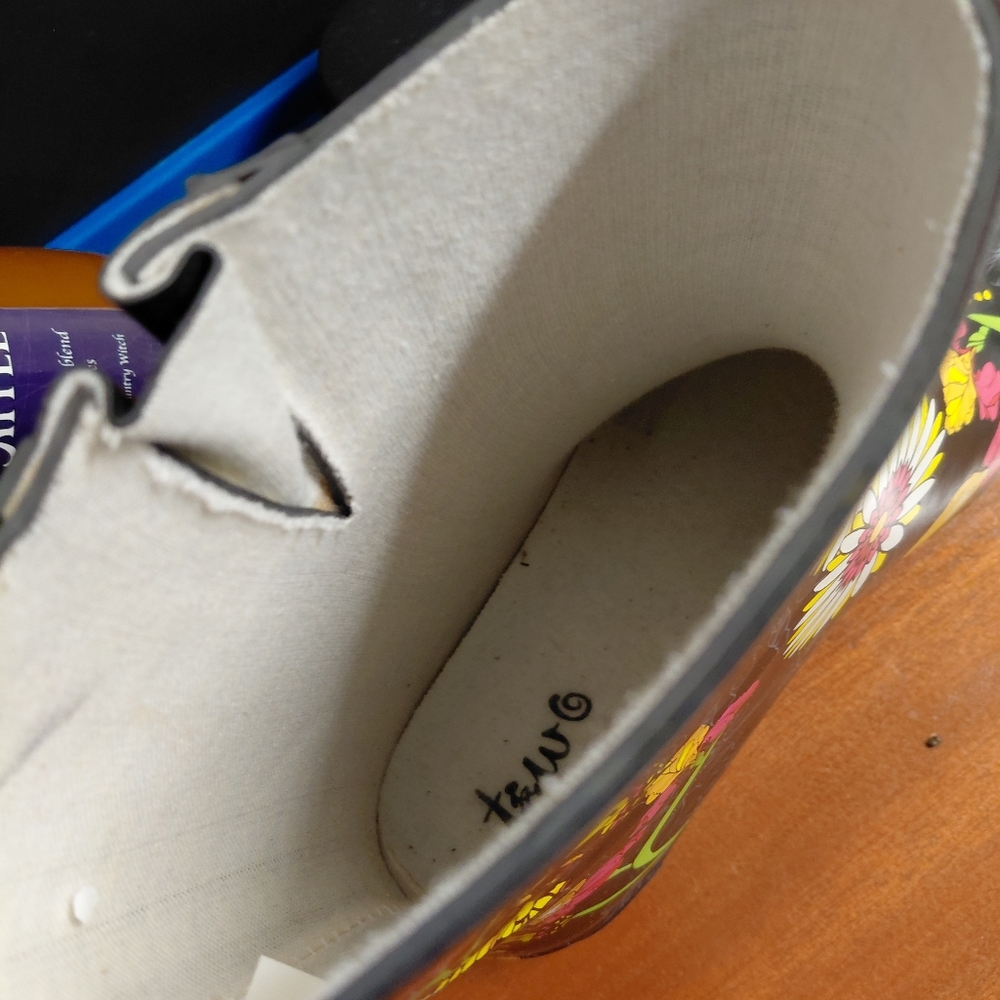 Rainboots  K&W - Picture 10 of 10